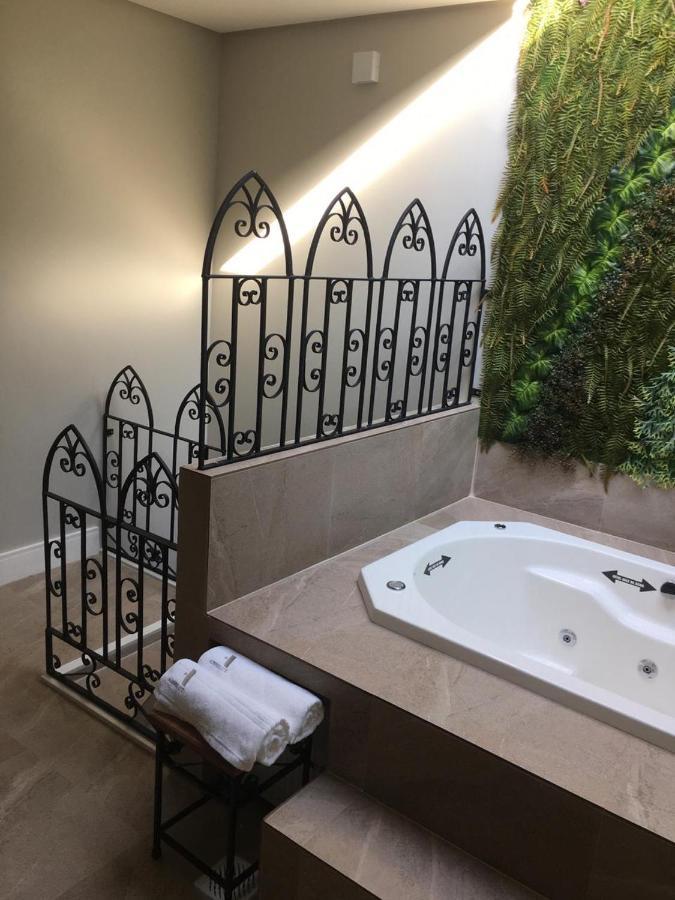 Absolut Confort Suites Atalaia Velha Екстер'єр фото